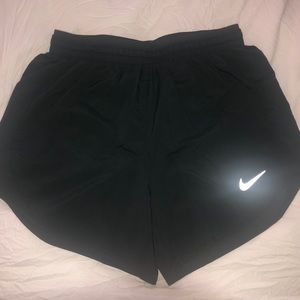 Nike Tempo Lux Running Short (5”)